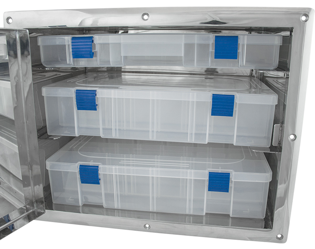 Internal space for 1 small and 2 large tackle boxes (supplied)